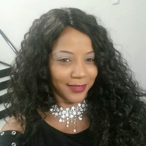 Meet your Posher, Veronica